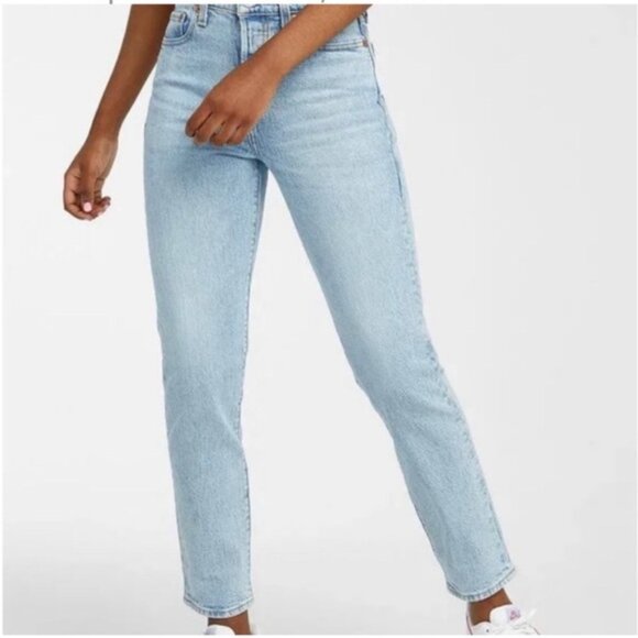 Levi's Wedgie  Jeans Light Wash Blue Sz 26 - Picture 1 of 10
